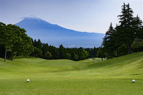 リバー富士カントリークラブ 天気 と ゴルフの哲学